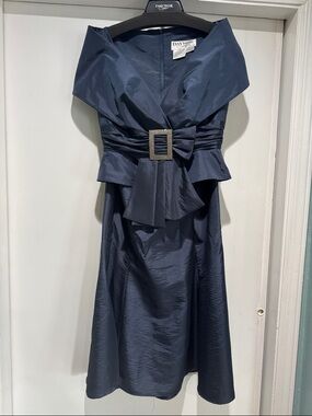 Daymor Couture size 10 skirt set navy rhinestones gorgeous